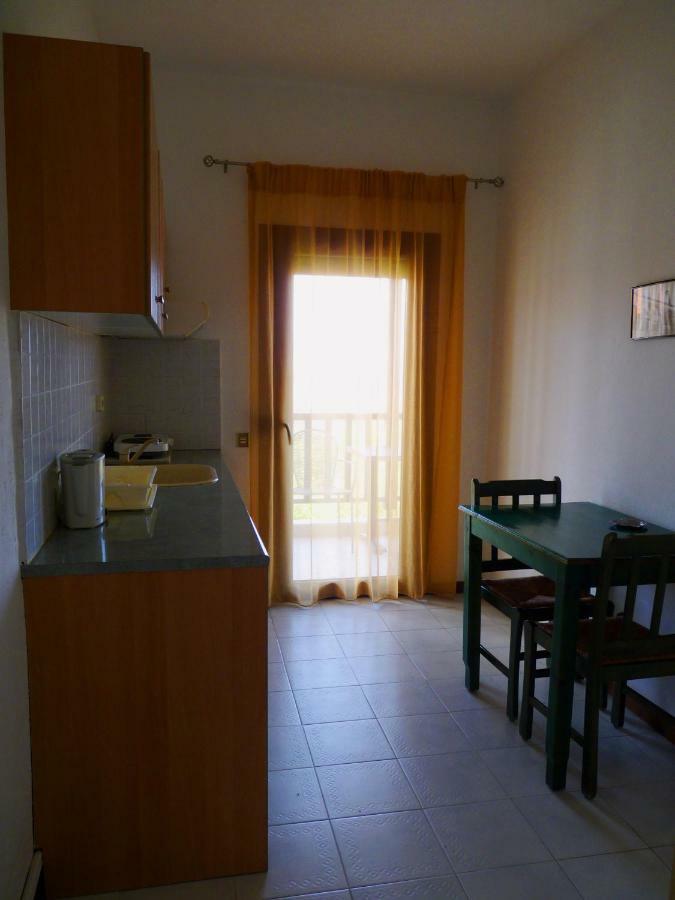 Yannis Apartments Afytos Eksteriør bilde
