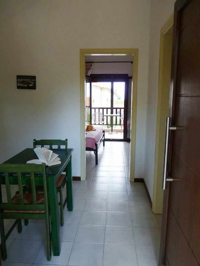 Yannis Apartments Afytos Eksteriør bilde