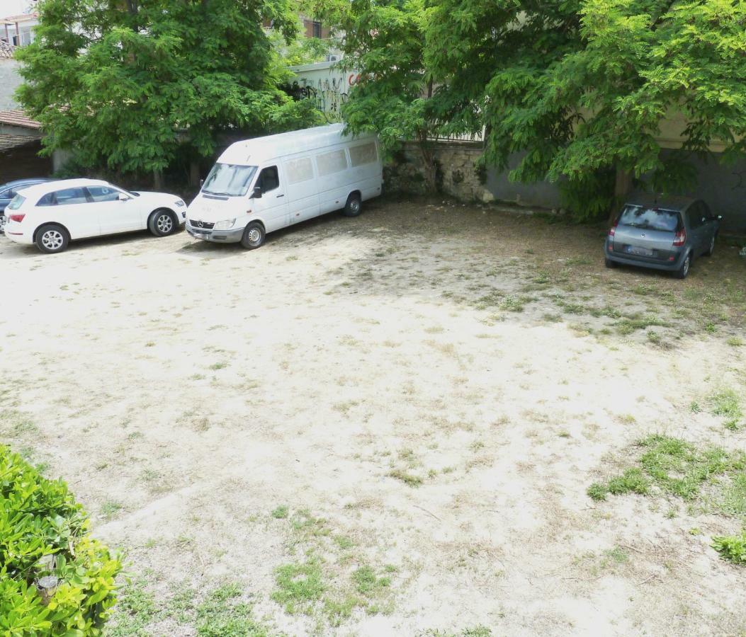 Yannis Apartments Afytos Eksteriør bilde